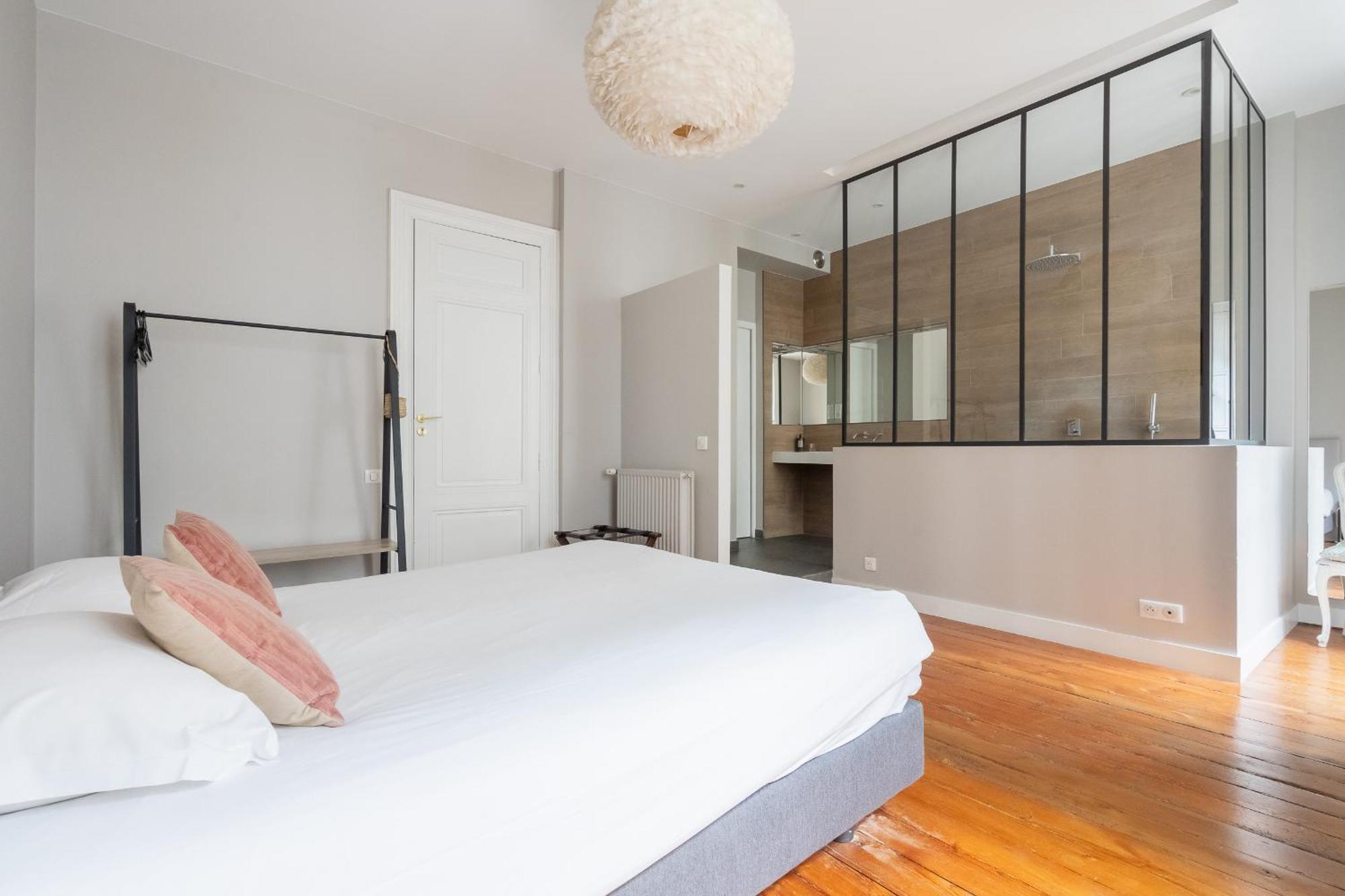 보르도 레스까파데 보르드네즈 샴브레 도트 B&B 외부 사진